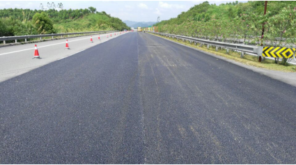 Novachip超薄磨耗層技術(shù)在韶贛高速養(yǎng)護(hù)工程中的應(yīng)用--中國(guó)期刊網(wǎng)