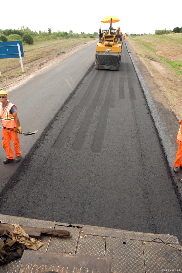 西藏日喀則公路路基路面工程二級(jí)資質(zhì)與路橋附屬工程勞務(wù)分包的市場優(yōu)勢與政策解析